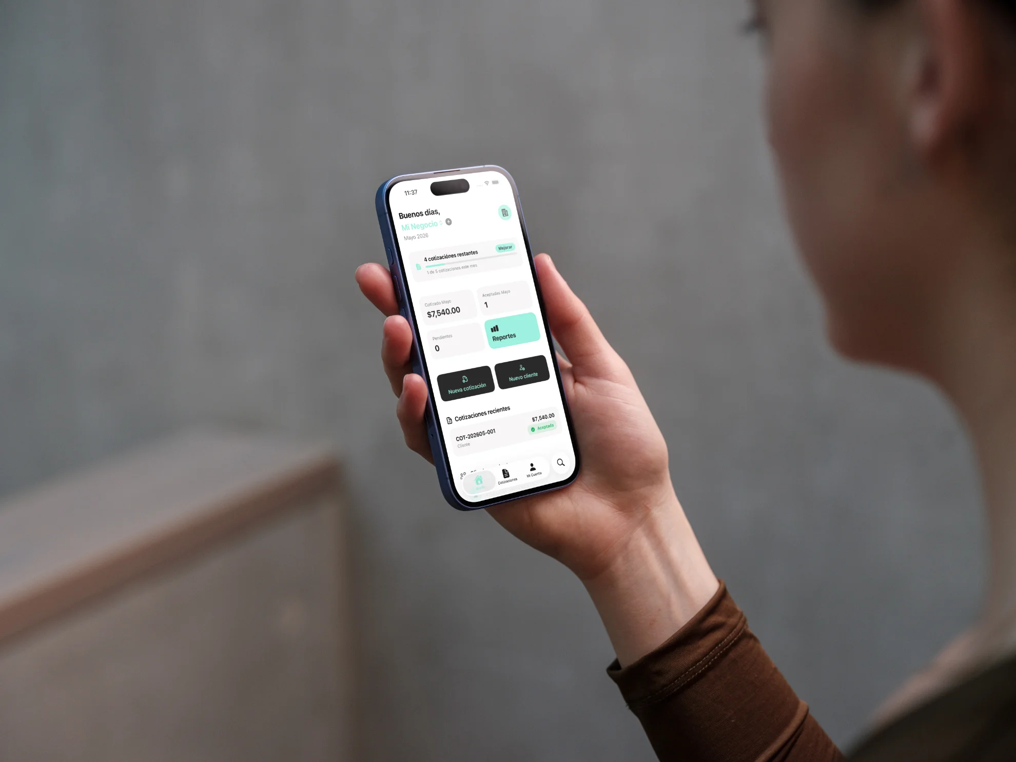 Pantalla principal de Nove mostrando cotizaciones en iPhone